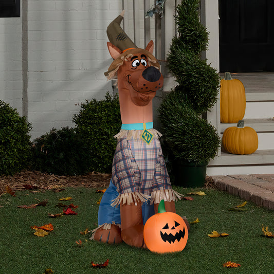 Gemmy 4' Airblown Inflatable Scooby Doo as Scarecrow Harvest