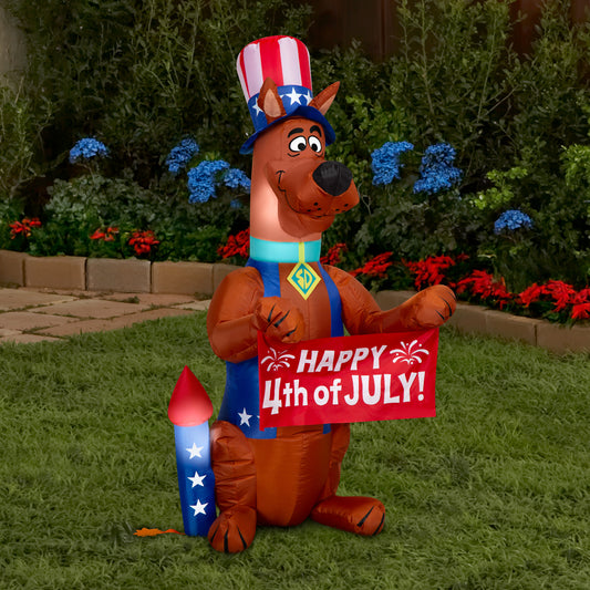 4-Ft Scooby-Doo Patriotic Inflatable lifestyle