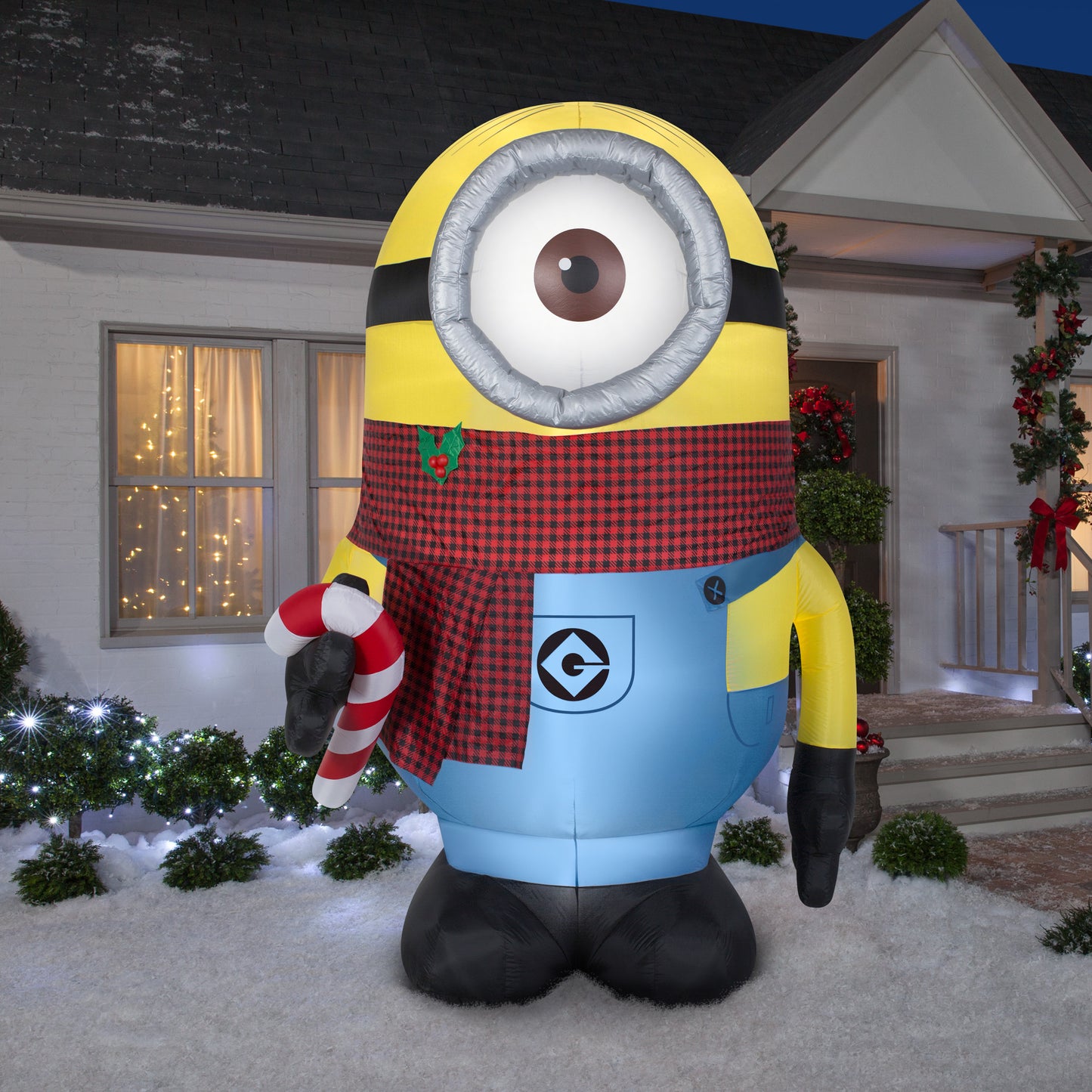8.5' Stuart w/Plaid Scarf Giant Universal Christmas Inflatable lifestyle