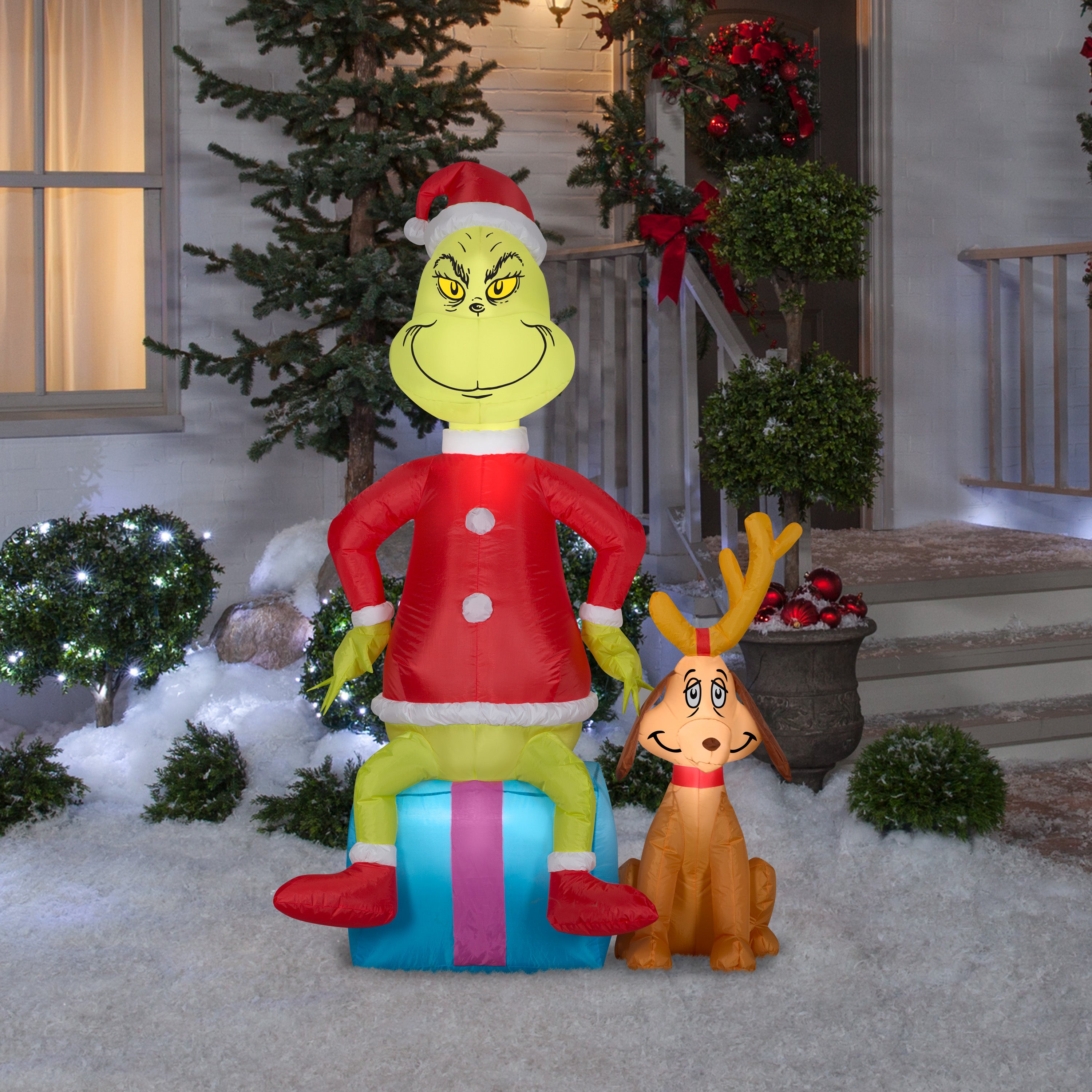 Gemmy Christmas Airblown Inflatable Grinch w/Max Scene Dr. Seuss, 5 ft Tall, red