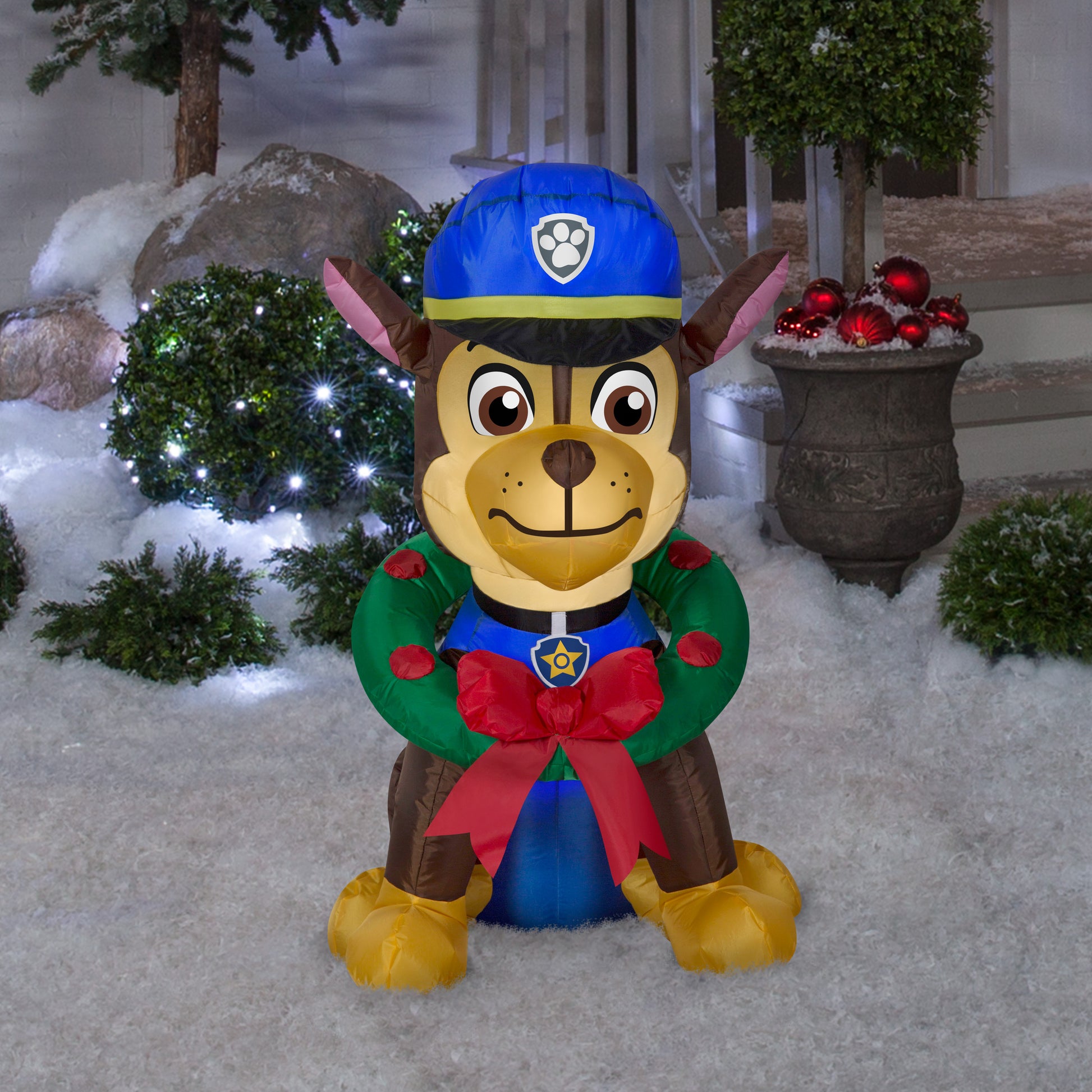 3-Ft Chase with Wreath Christmas Inflatable lifestyle