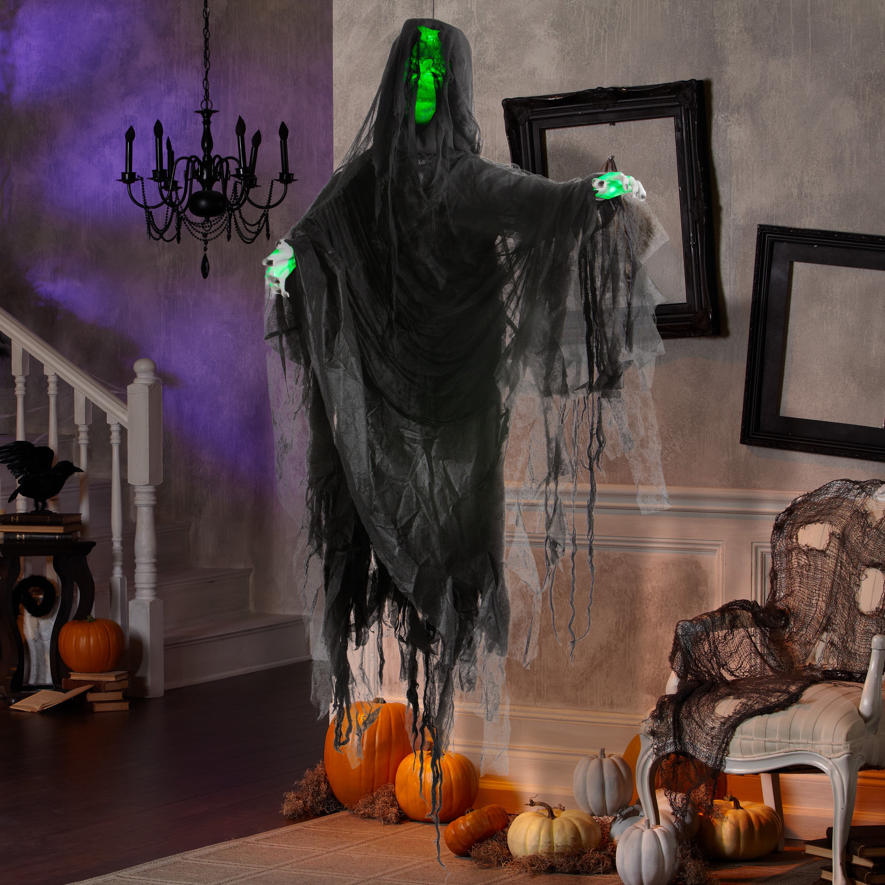 Gemmy Hanging Illusion Face Black Ghoul (Green)