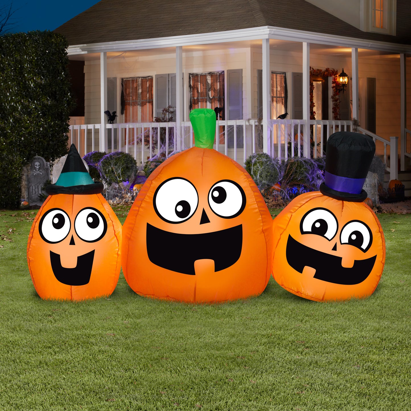 5' Inflatable Trio Jack-o-Lantern Scene lifestyle