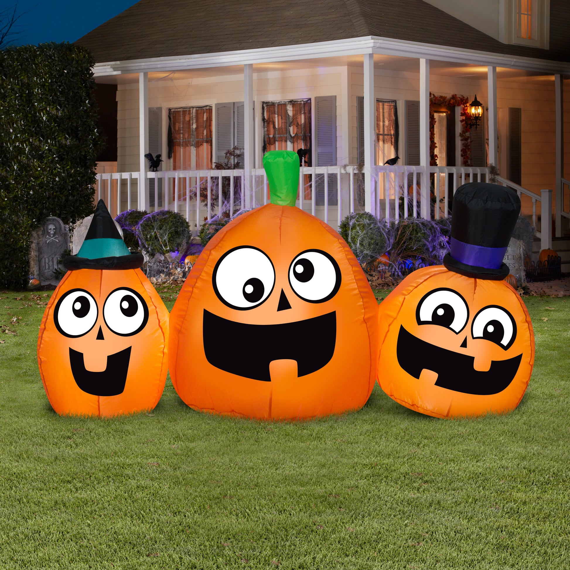 5' Inflatable Trio Jack-o-Lantern Scene lifestyle