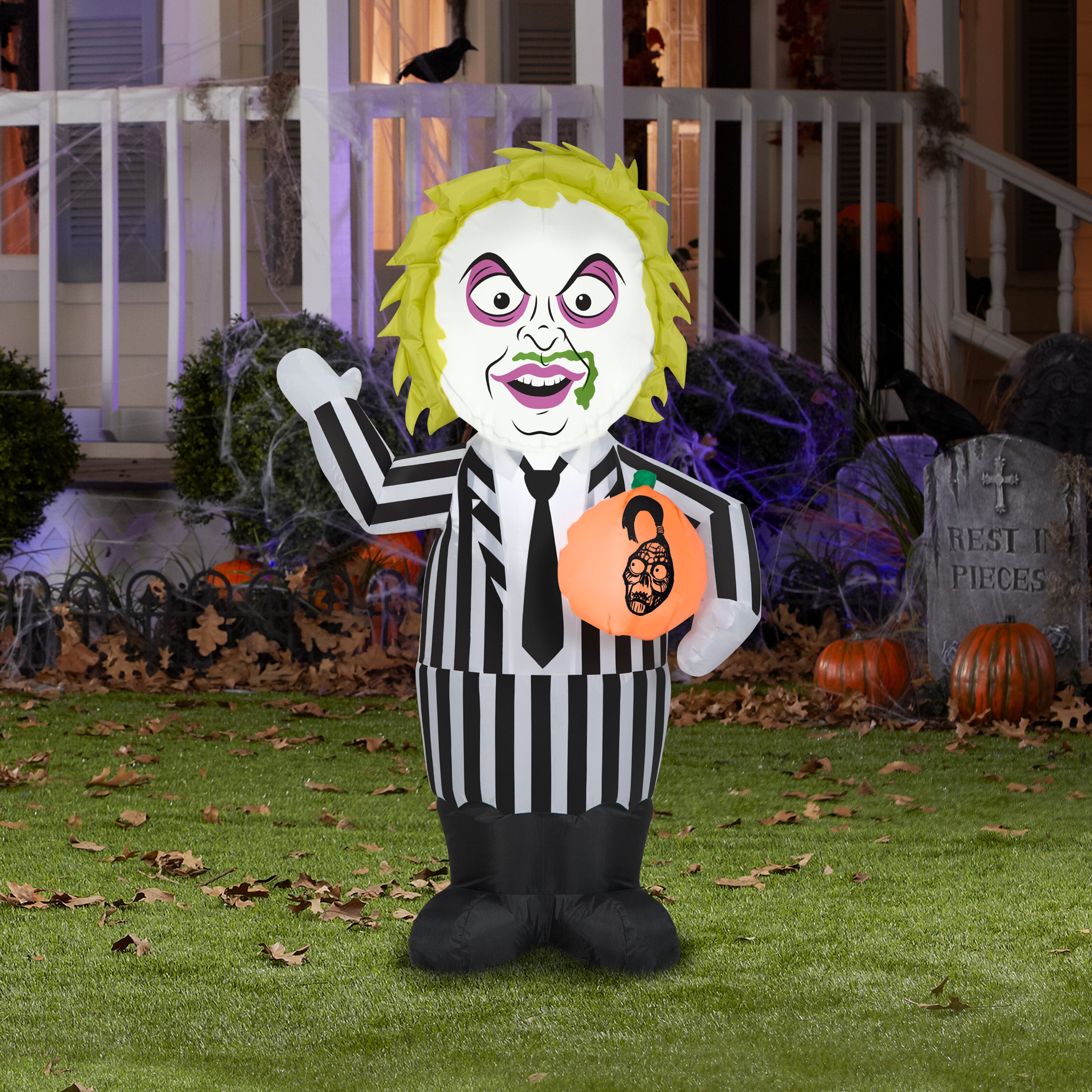 Gemmy Airblown Inflatable Beetlejuice, 3.5 ft Tall, black