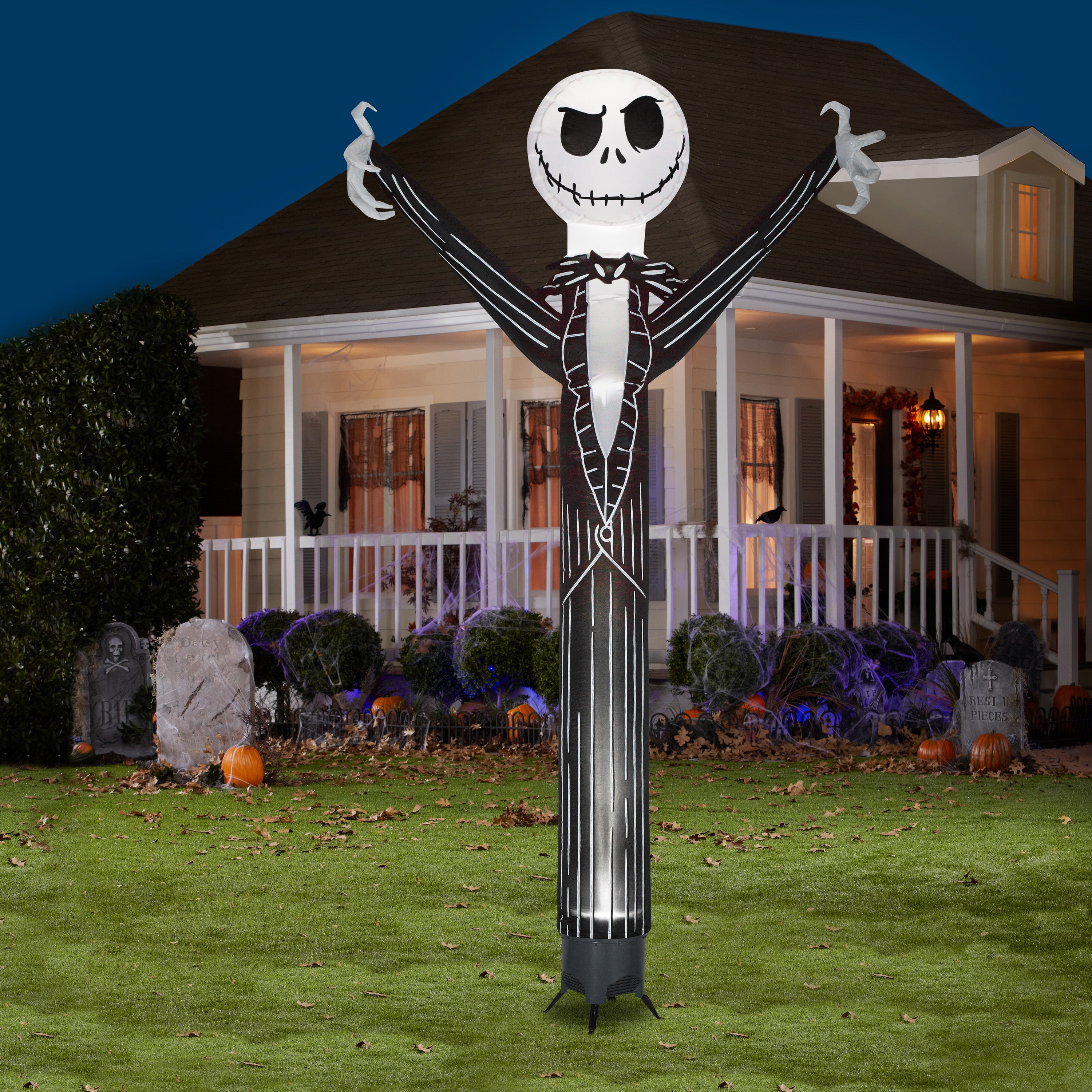 Gemmy 12' Animated Airblown Jiggler Jack Skellington w/Internal Spotlight-Disney