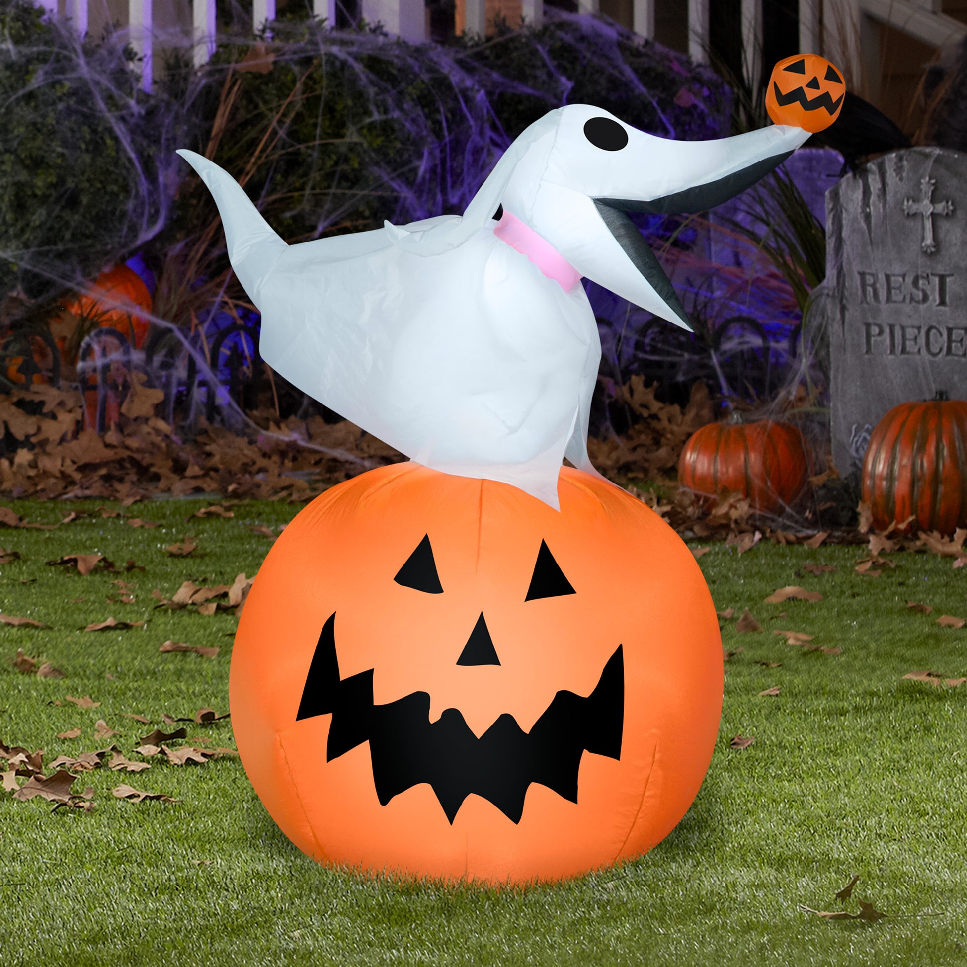 Inflatable Zero on Pumpkin, 3 ft Tall lifestyle