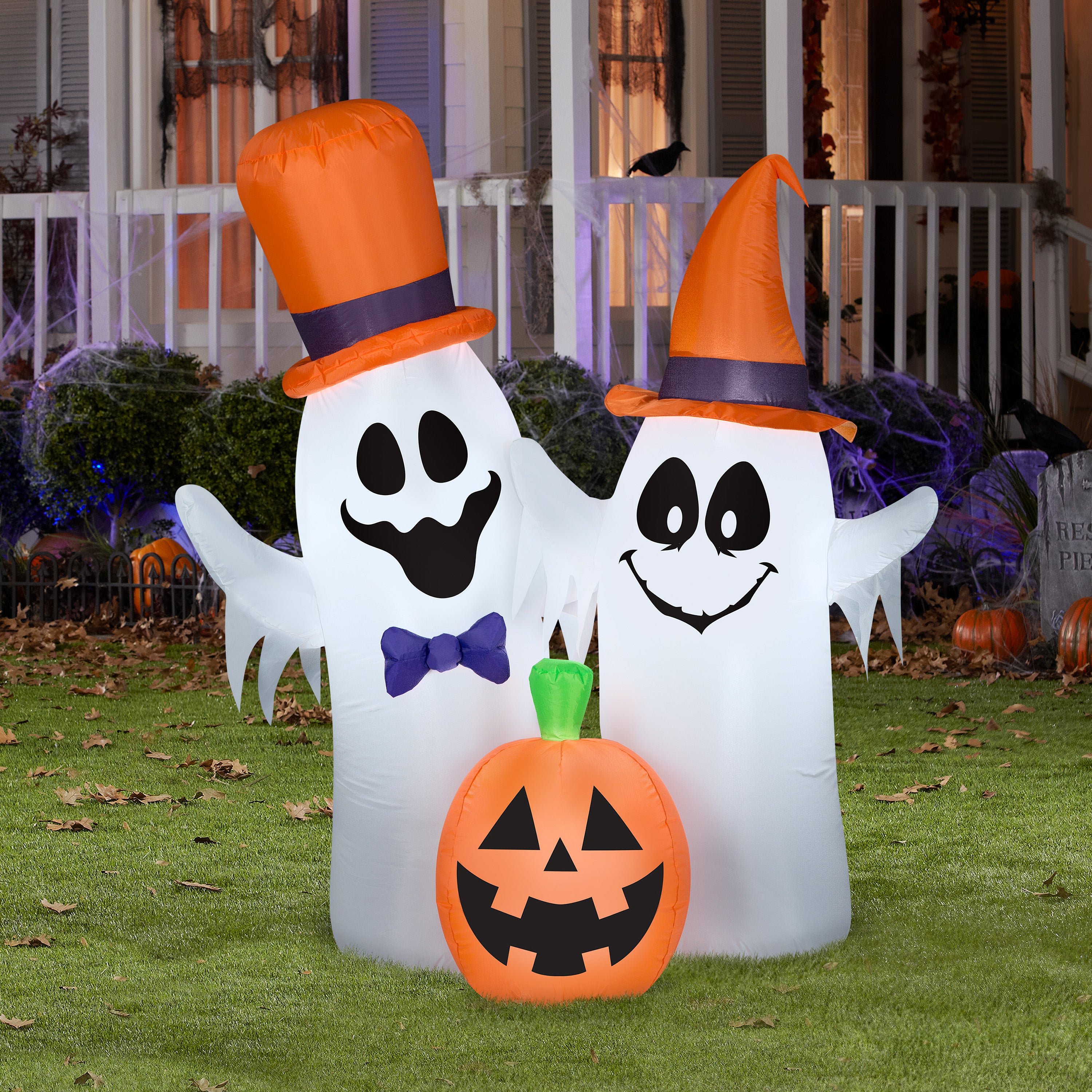 Gemmy Airblown Creepy Ghosts and Pumpkin Scene , 5.5 ft Tall, Multicolored