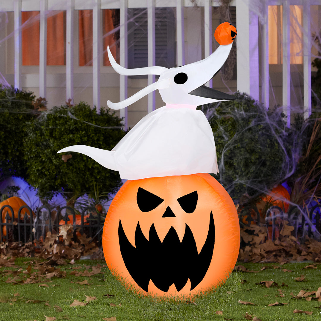 3.5-Ft Disney Zero with Pumpkin Halloween Inflatable lifestyle