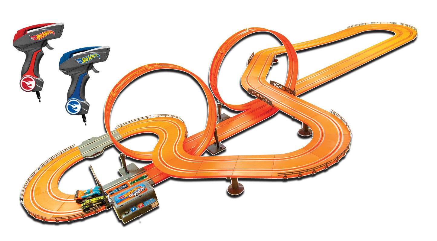 1:43 Hot Wheels Slot Track Set  - 30 ft (A/C )