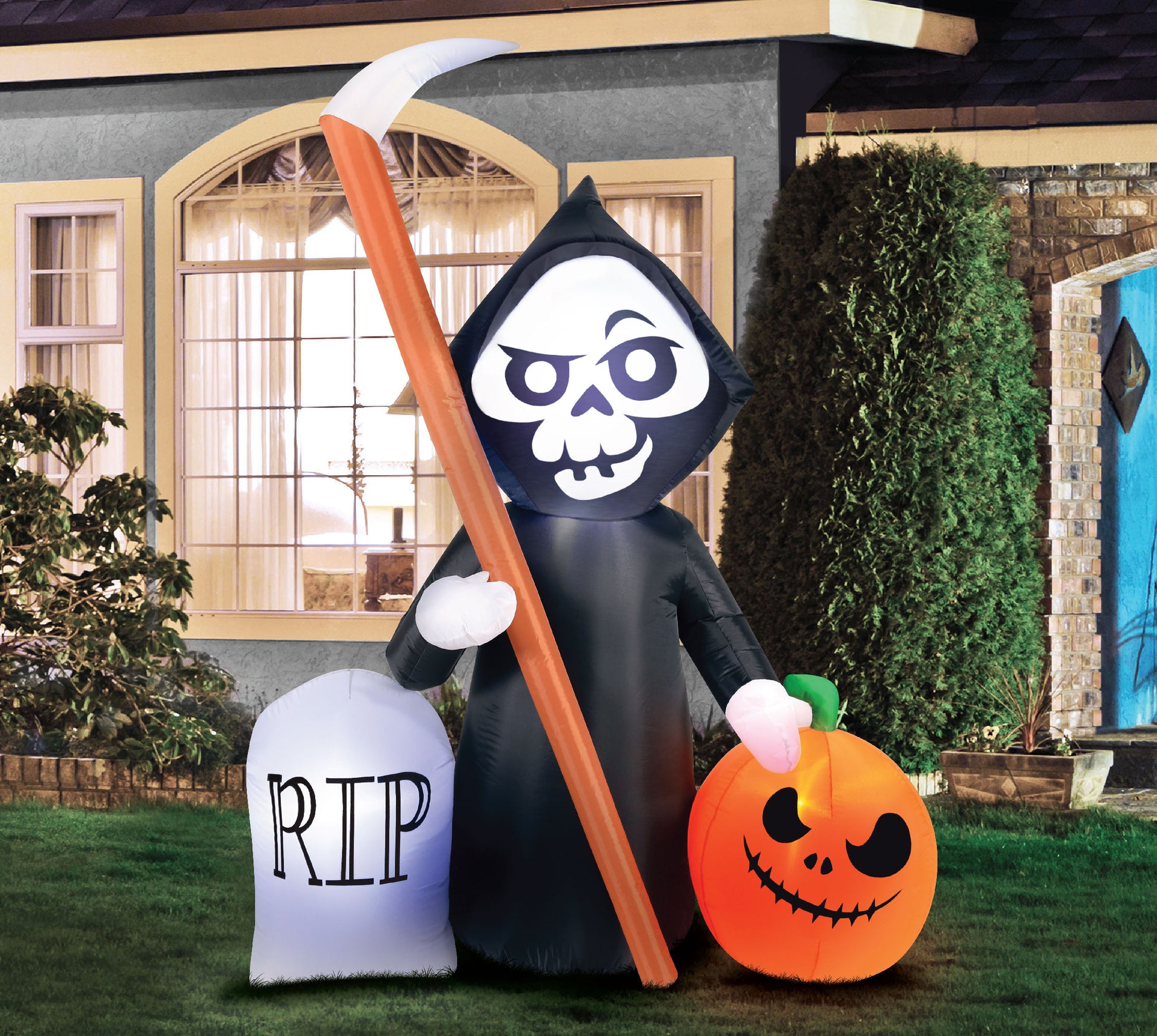 5.5' Inflatable Reaper and Pumpkin Scene lifestyle