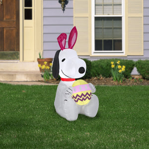 Gemmy Airblown Inflatable Snoopy with Bunny Ears and Decorated Egg, 3.5 ft Tall
