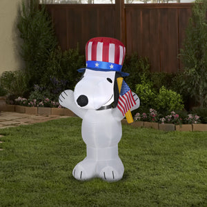 Gemmy Airblown Inflatable Patriotic Snoopy, 3.5 ft Tall