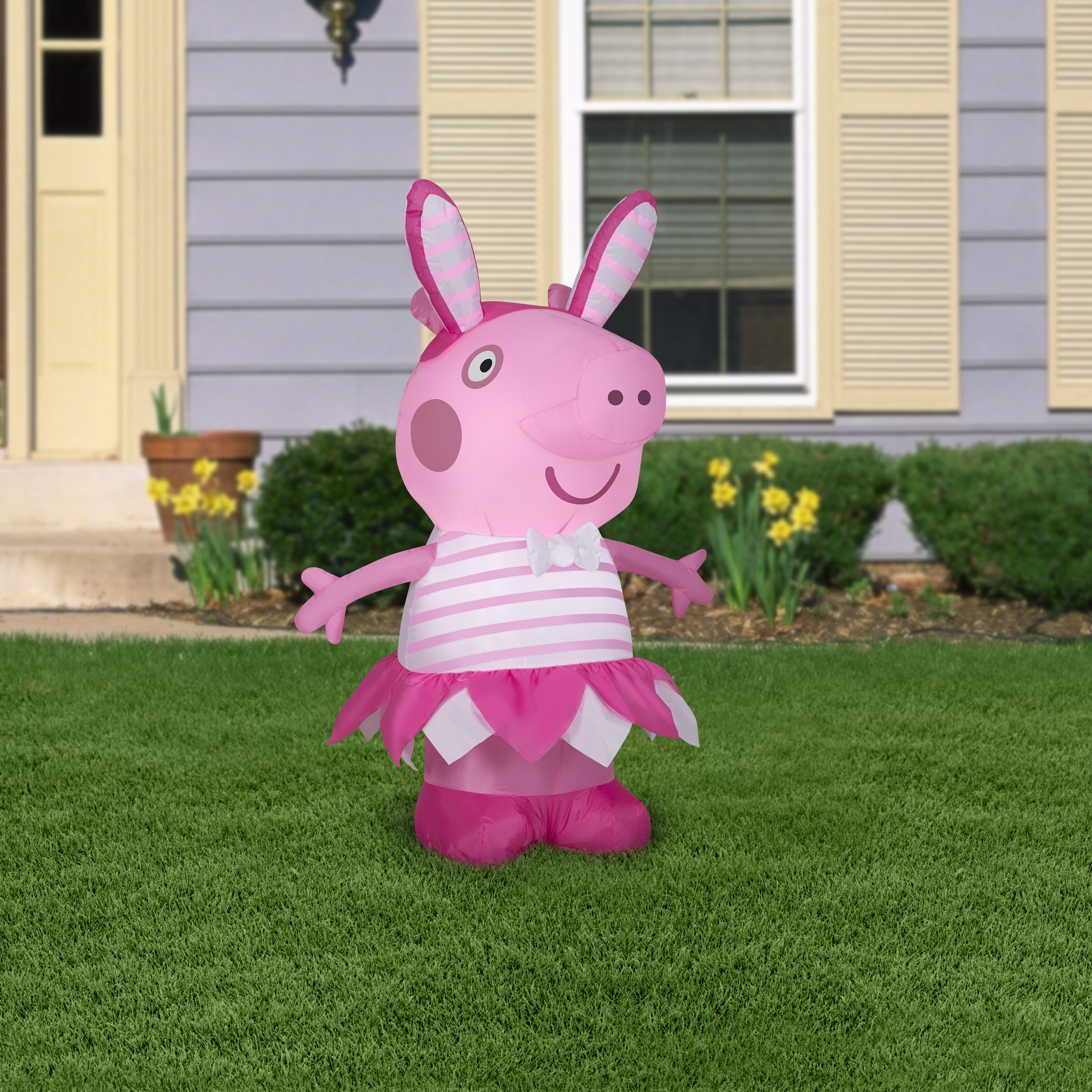 Gemmy 3.5 ft Airblown Peppa Pig in Easter Outfit SM, Pink