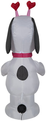 Load image into Gallery viewer, Gemmy Airblown Inflatable Valentine Snoopy, 3.5 ft Tall

