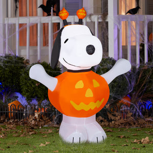 Gemmy Airblown Inflatable Snoopy in Pumpkin Outfit Peanuts, 4 ft Tall, Multicolored