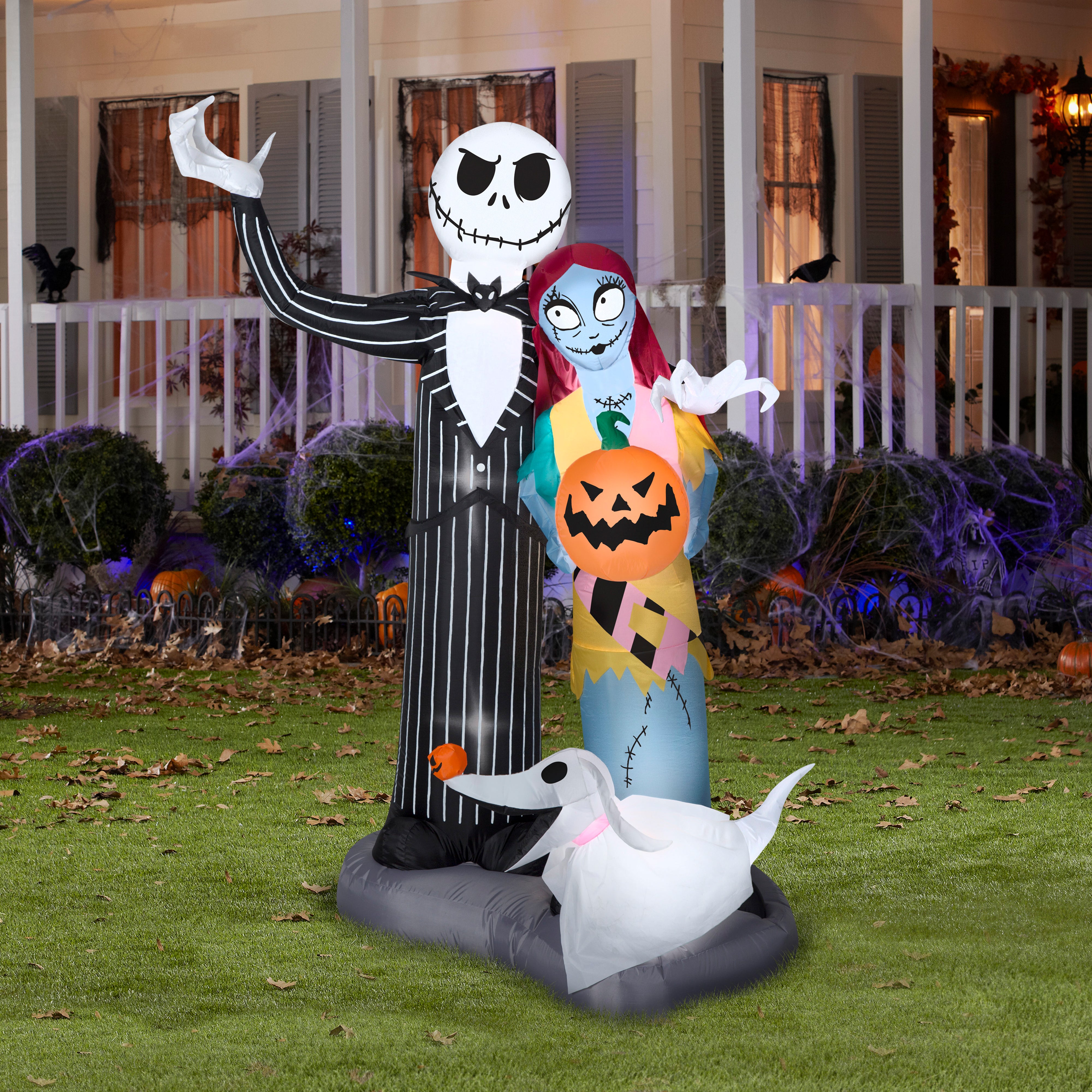 Gemmy Airblown Nightmare Before Christmas Scene Disney , 6 ft Tall, Multi