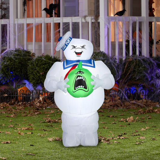 Gemmy Airblown Inflatable Stay Puft w/Pumpkin Ghostbusters, 3.5 ft Tall, Multicolored