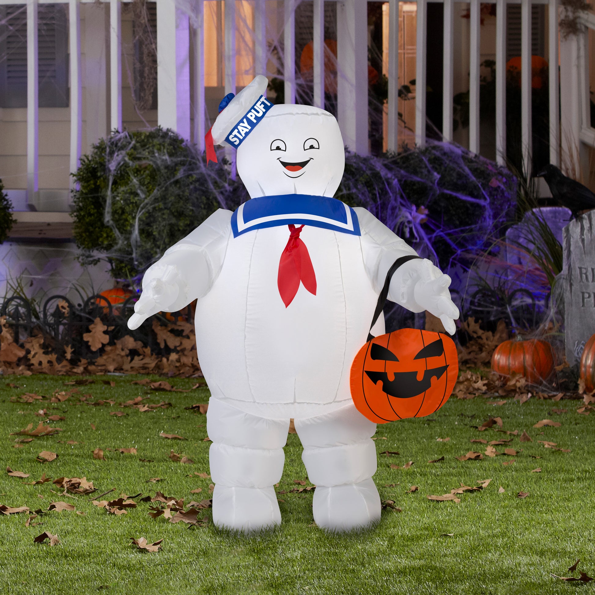 3.5-Ft Ghostbusters Stay Puft Marshmallow Man with Pumpkin Tote Halloween Inflatable lifestyle