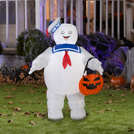3.5-Ft Ghostbusters Stay Puft Marshmallow Man with Pumpkin Tote Halloween Inflatable lifestyle
