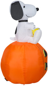 Gemmy Airblown Snoopy on Pumpkin Peanuts, 4.5 ft Tall, Multicolored