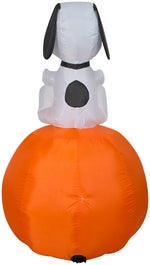 Load image into Gallery viewer, Gemmy Airblown Snoopy on Pumpkin Peanuts, 4.5 ft Tall, Multicolored
