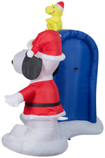Load image into Gallery viewer, 6.5&#39; Airblown Snoopy and Woodstock w/Mailbox Scene Peanuts Christmas Inflatable
