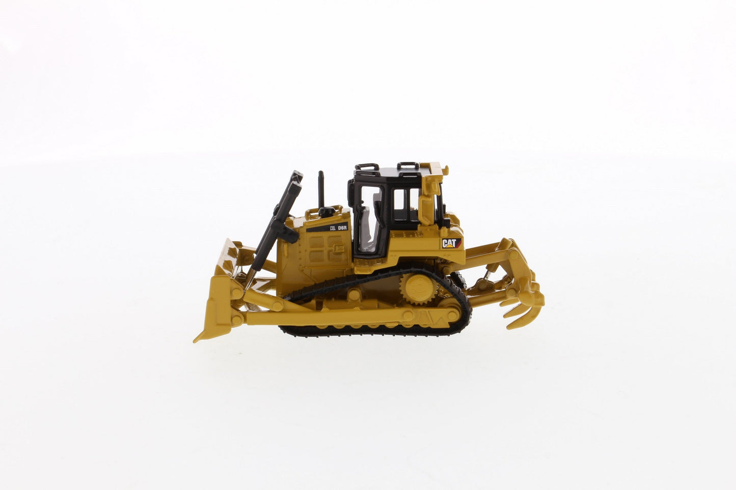 1:64 CAT Small Die-Cast - Track-type Tractor image 3