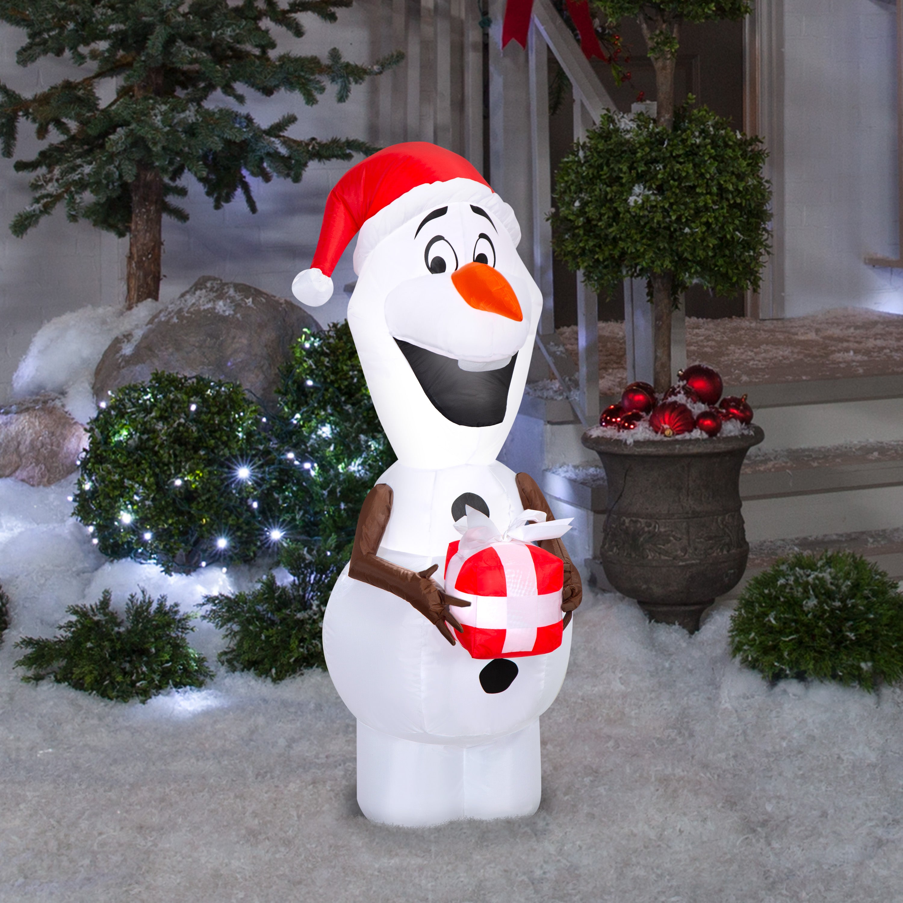 Gemmy Christmas Airblown Inflatable Holiday Olaf Disney, 3.5 ft Tall, Multicolored
