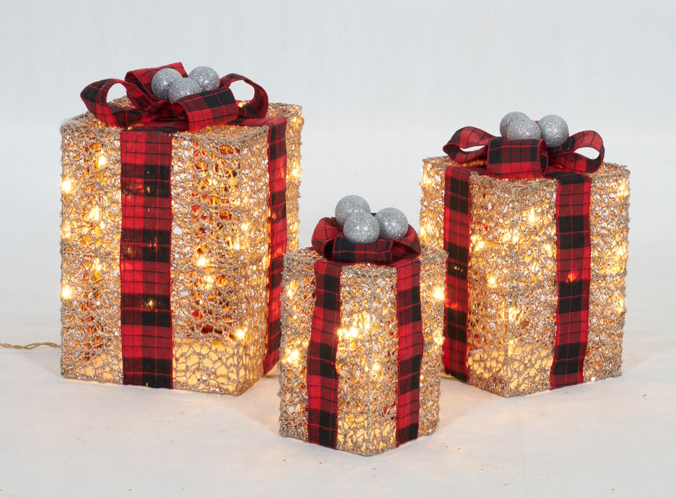 Set of 3 Gift Box Sculpture Christmas Décor image 3