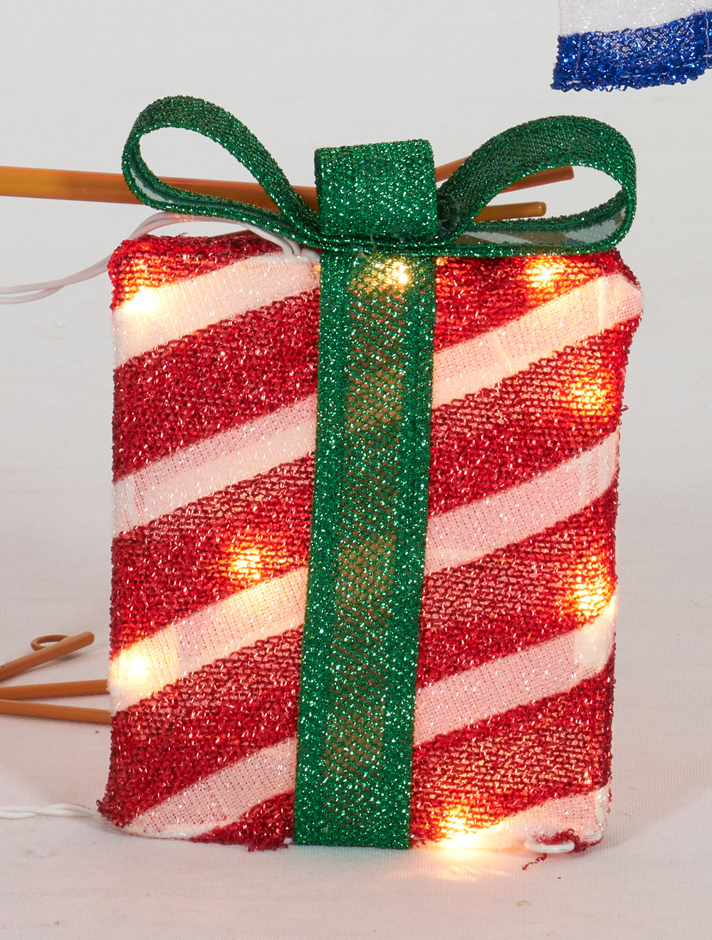 32-Inch Plush Flamingo Sculpture Christmas Décor image 5