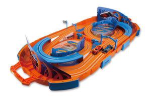 1:64 Hot Wheels Slot Track with Carrying Case - 9.1 ft (battery operated)